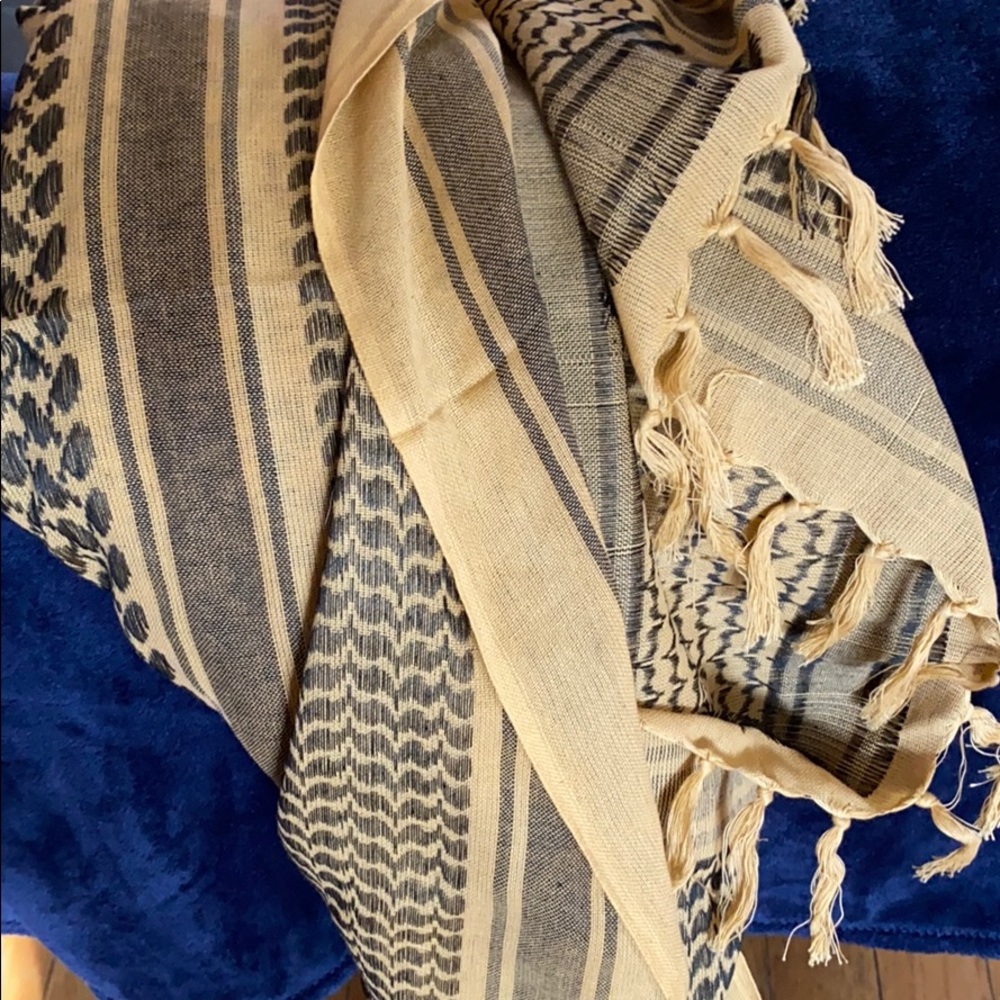 Tan style scarf